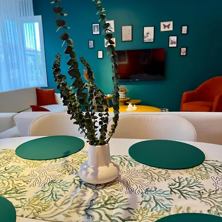 Coral House * Istanbul